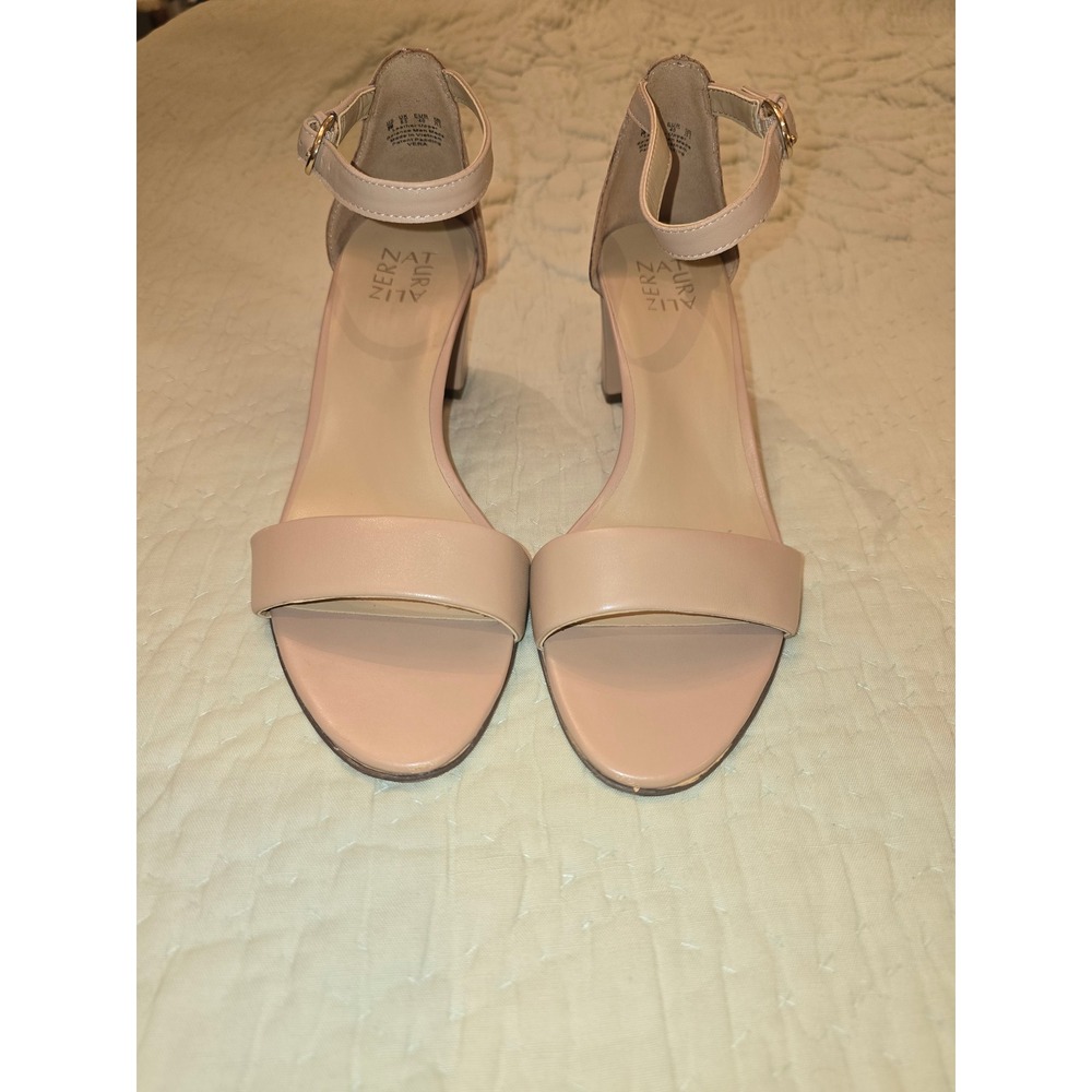 Naturalizer Vera Nude Leather Block Heel Ankle Strap Sandals Womens 9M
